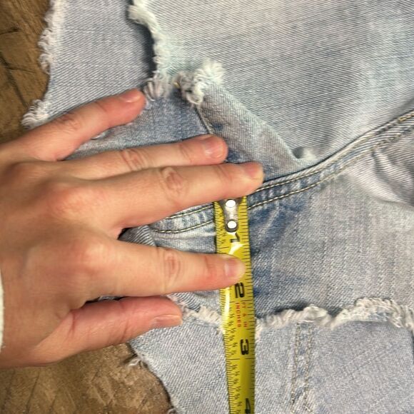 Old Navy cut off Jean shorts size 4 - Picture 9 of 9